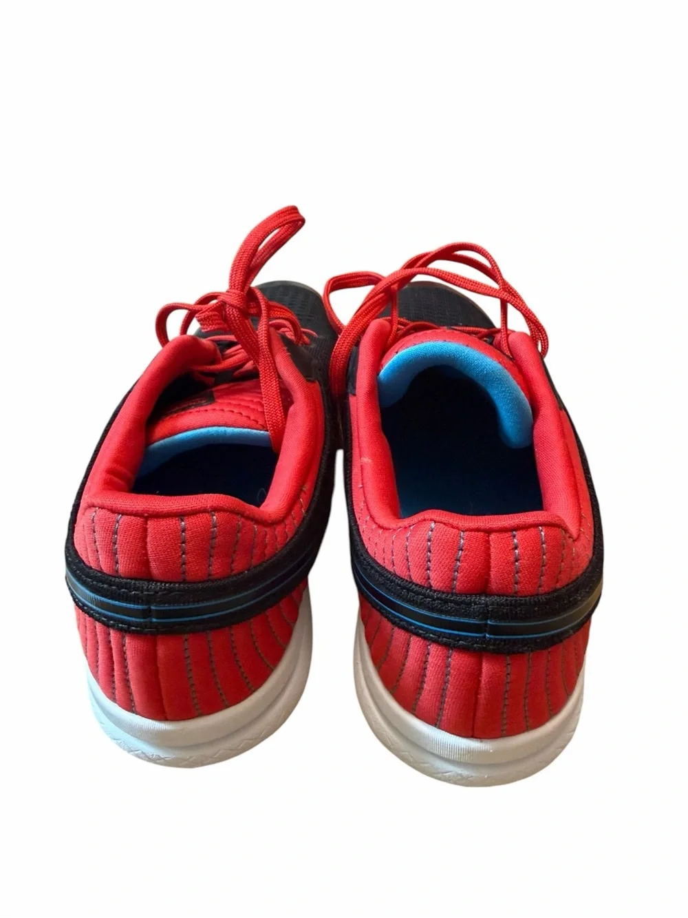 Saucony Kinvara 11 Running Shoes Men’s 7 Women’s 8.5 Black Red Mesh